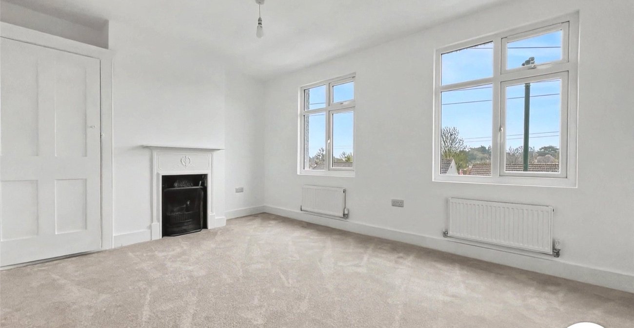 2 bedroom house for sale in Chatham | Robinson Michael & Jackson