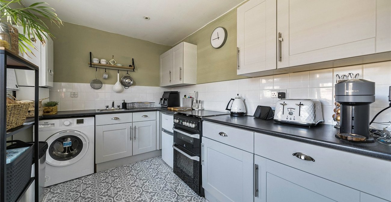 1 bedroom property for sale in Forest Hill | Robinson Jackson