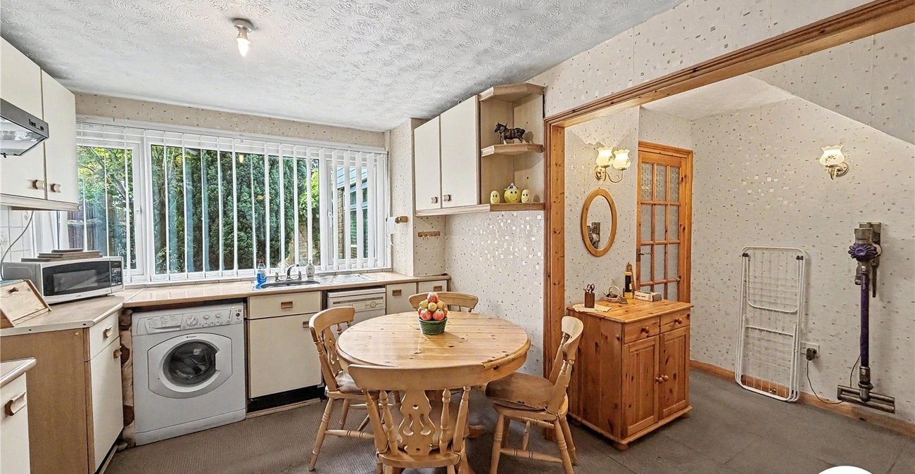 3 bedroom house for sale in Rochester | Robinson Michael & Jackson