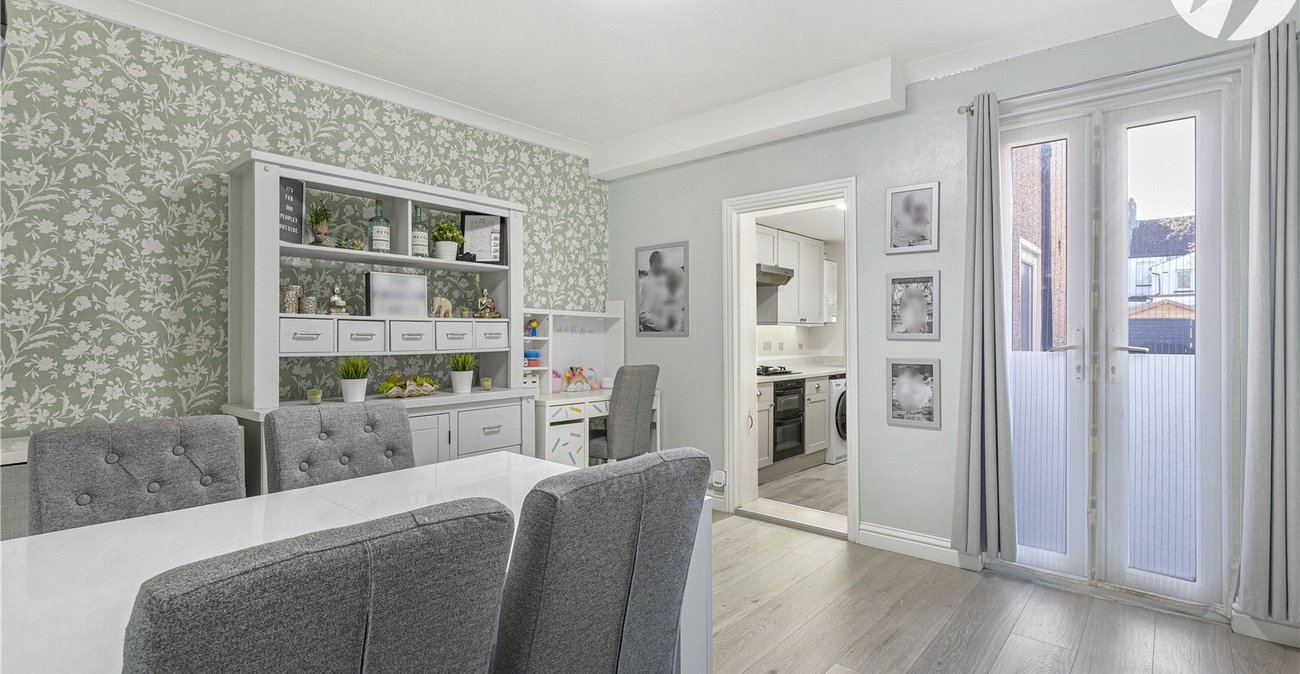 3 bedroom house for sale in Greenhithe | Robinson Jackson