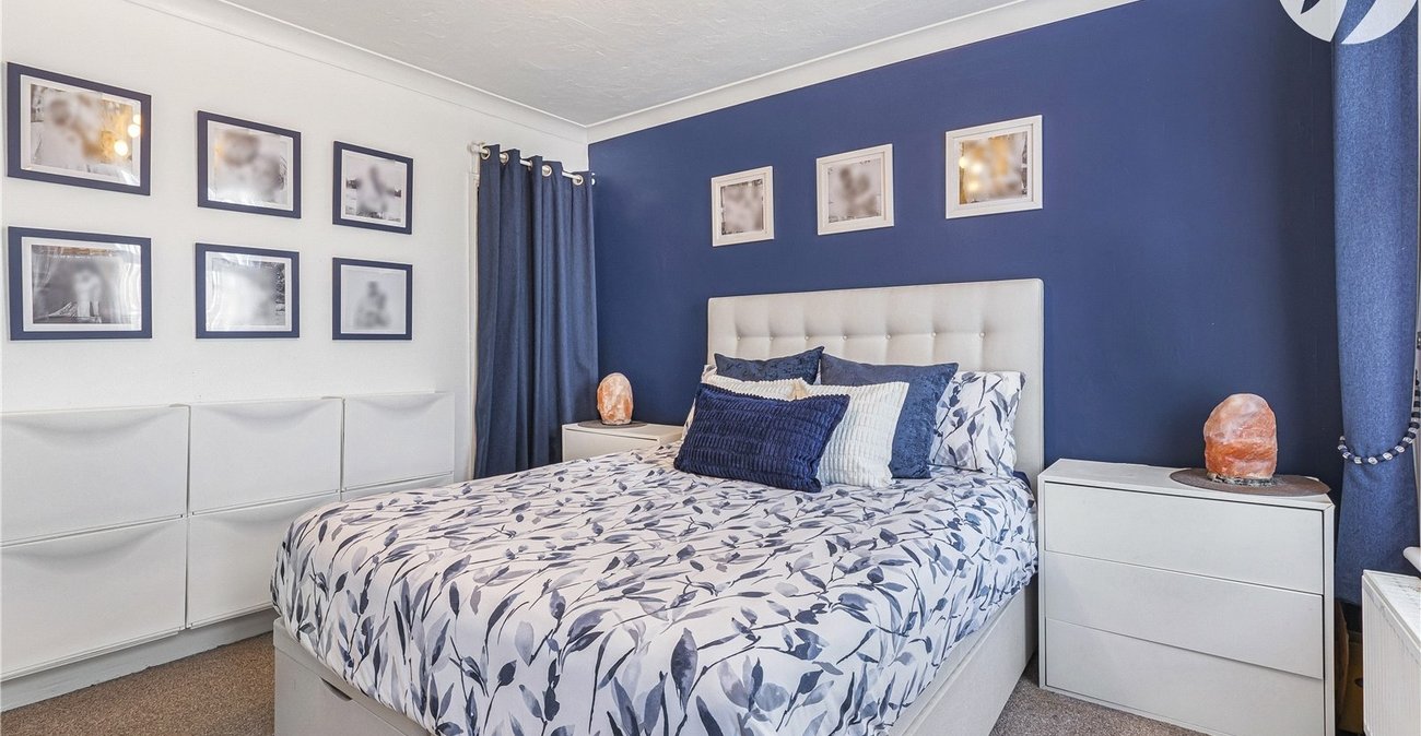 3 bedroom house for sale in Greenhithe | Robinson Jackson