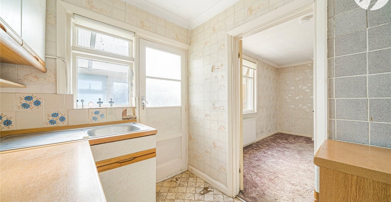 3 bedroom house for sale in Greenhithe | Robinson Jackson