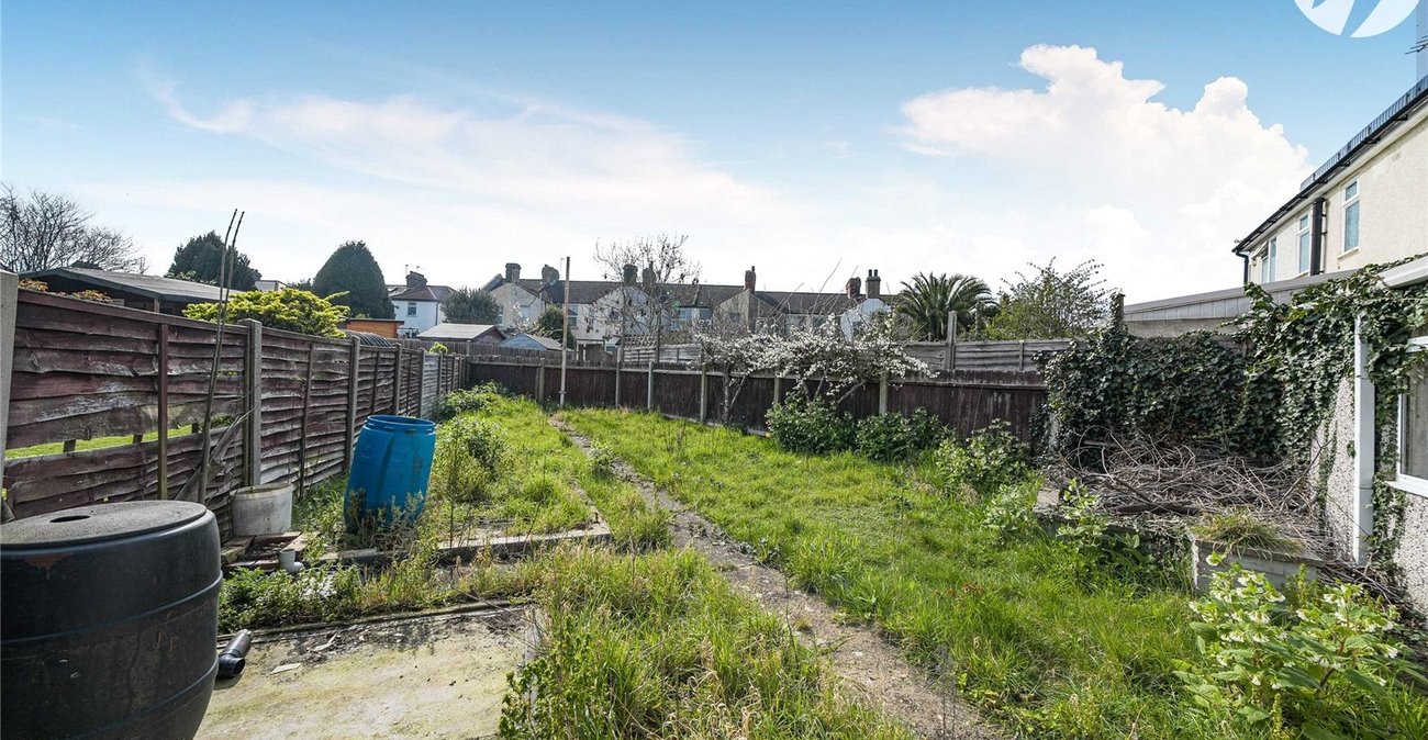 3 bedroom house for sale in Greenhithe | Robinson Jackson