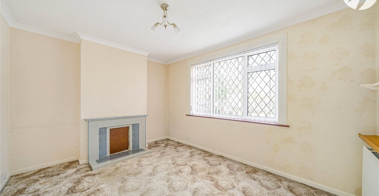 3 bedroom house for sale in Greenhithe | Robinson Jackson