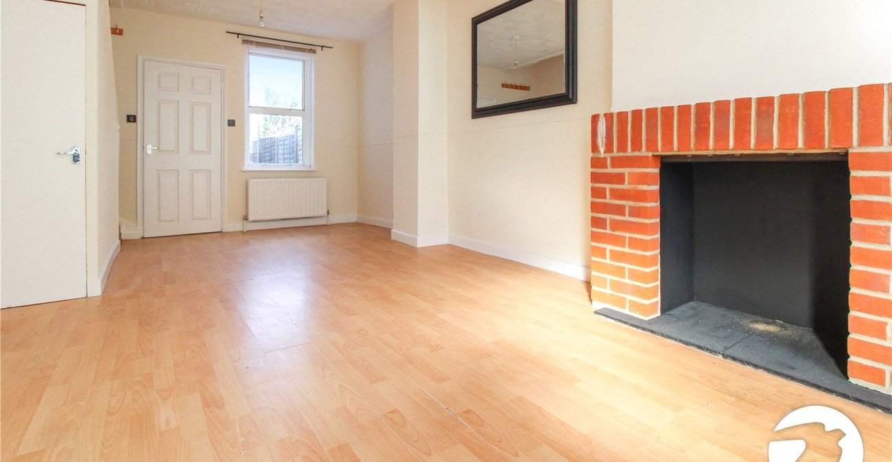 2 bedroom house for sale in Northfleet | Robinson Michael & Jackson