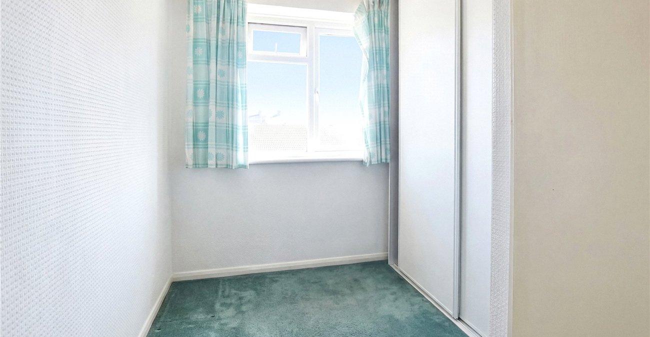 3 bedroom house for sale in Joydens Wood | Robinson Jackson