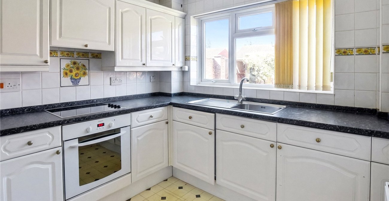 3 bedroom house for sale in Joydens Wood | Robinson Jackson