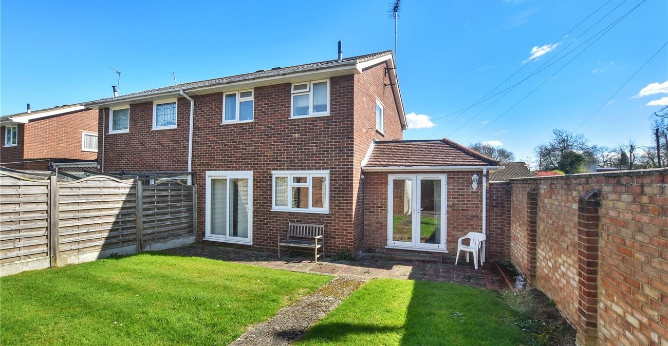 3 bedroom house for sale in Joydens Wood | Robinson Jackson