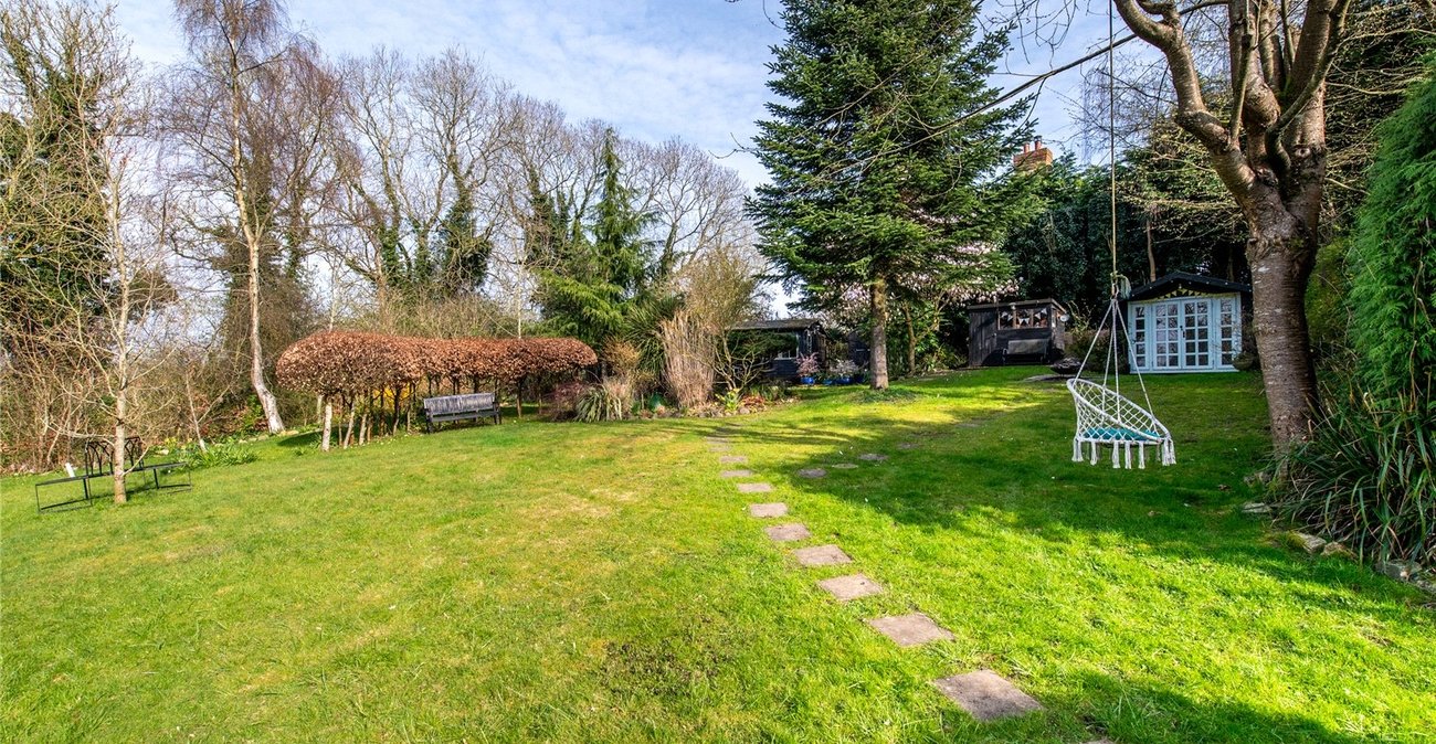 3 bedroom house for sale in Harrietsham | Robinson Michael & Jackson