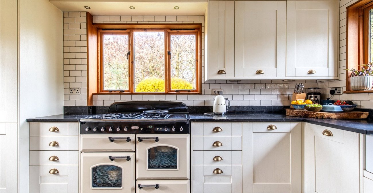 3 bedroom house for sale in Harrietsham | Robinson Michael & Jackson