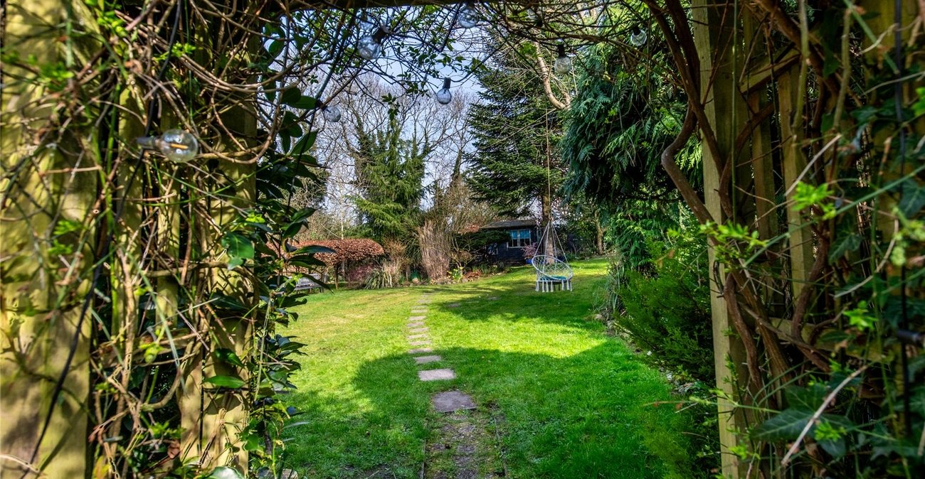 3 bedroom house for sale in Harrietsham | Robinson Michael & Jackson