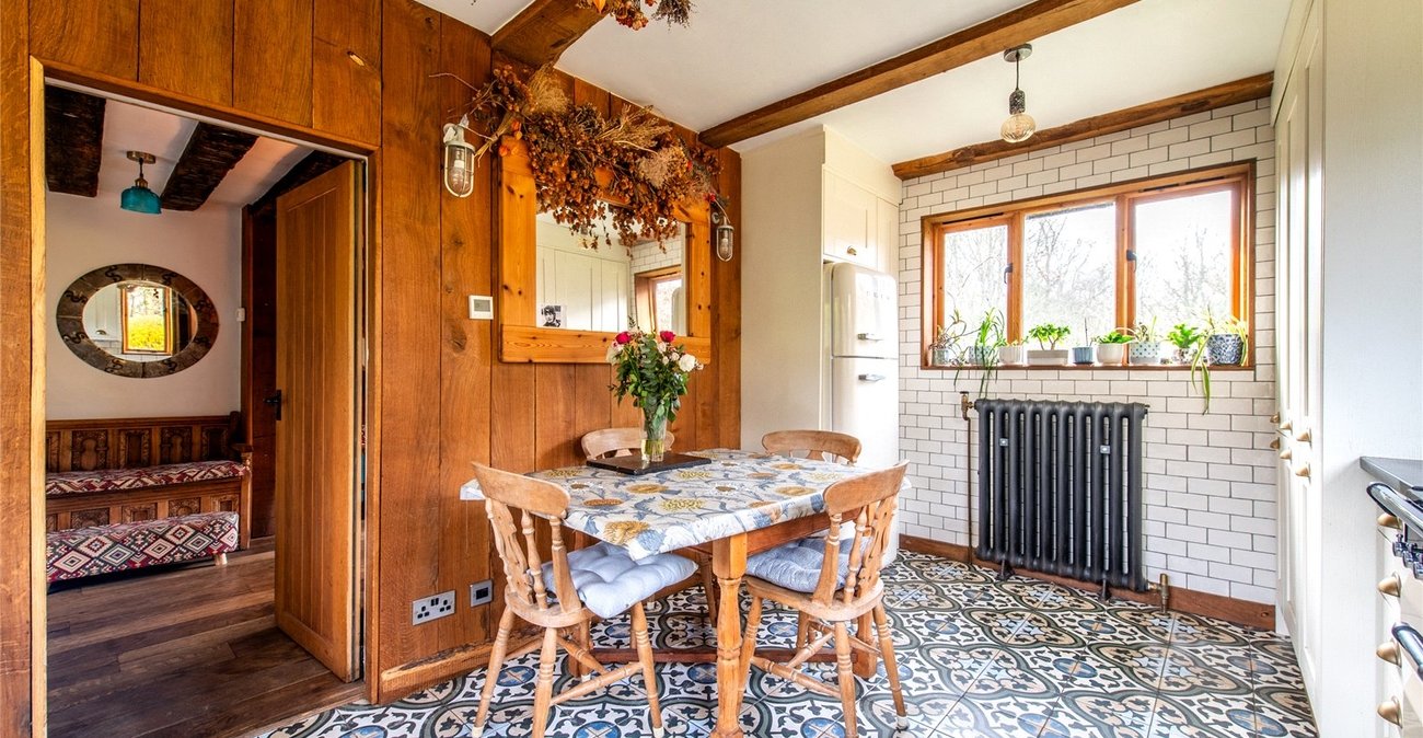 3 bedroom house for sale in Harrietsham | Robinson Michael & Jackson