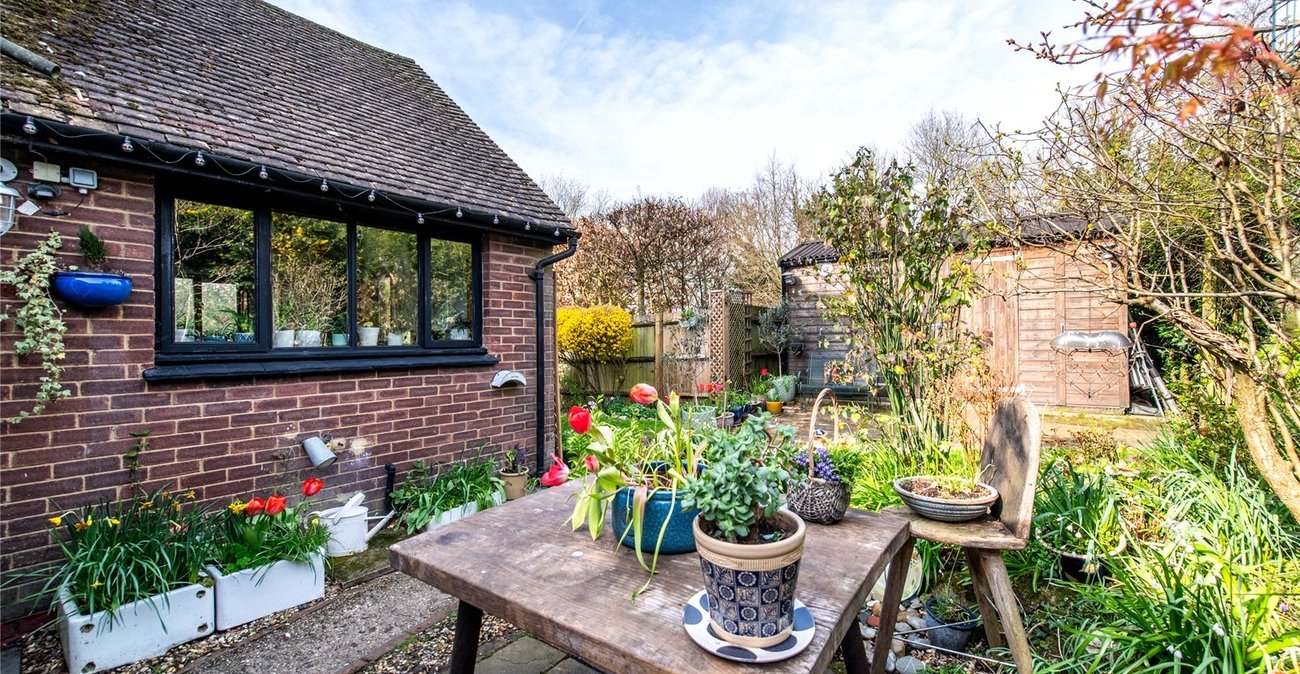 3 bedroom house for sale in Harrietsham | Robinson Michael & Jackson