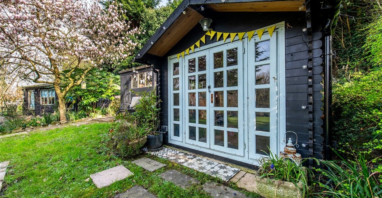 3 bedroom house for sale in Harrietsham | Robinson Michael & Jackson