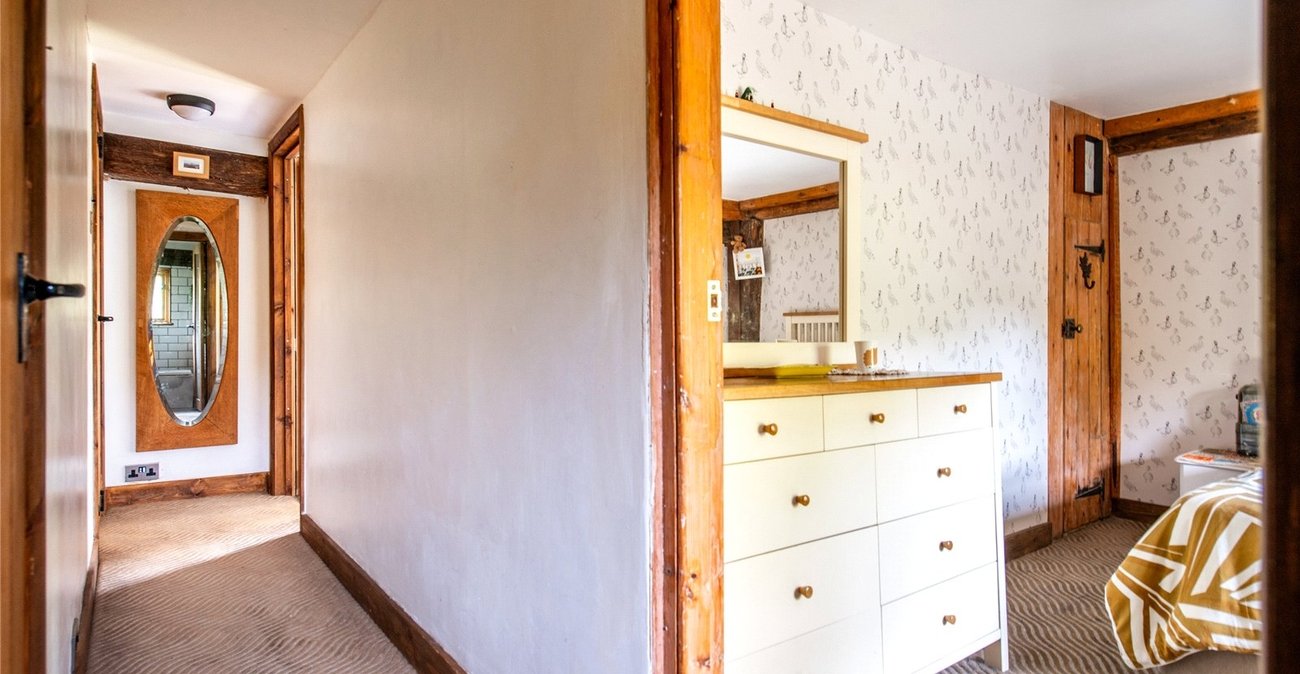 3 bedroom house for sale in Harrietsham | Robinson Michael & Jackson