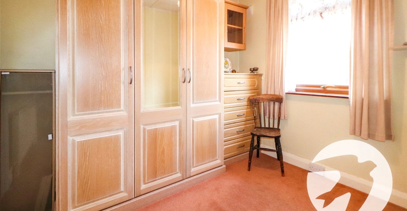 2 bedroom house for sale in Barnehurst | Robinson Jackson