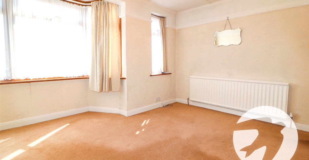 2 bedroom house for sale in Barnehurst | Robinson Jackson