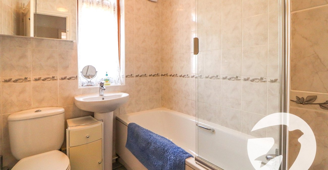 2 bedroom house for sale in Barnehurst | Robinson Jackson