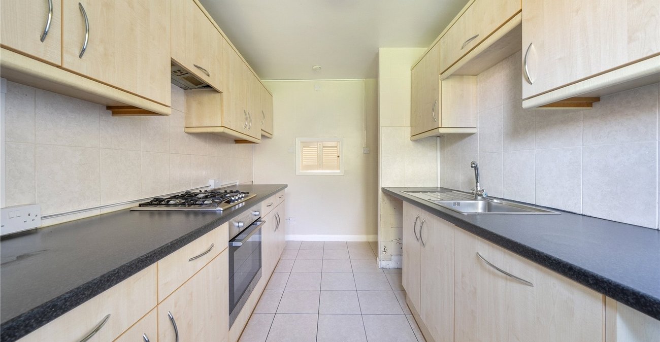 2 bedroom property for sale in Sydenham | Robinson Jackson