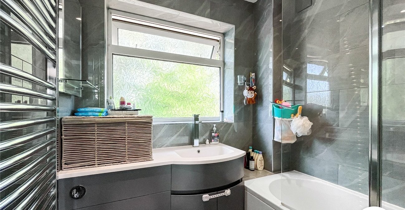 3 bedroom house for sale in Sittingbourne | Robinson Michael & Jackson