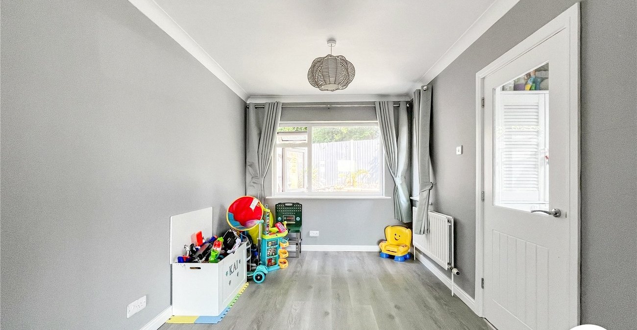 3 bedroom house for sale in Sittingbourne | Robinson Michael & Jackson