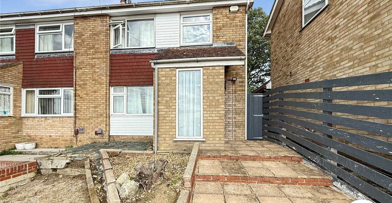 3 bedroom house for sale in Sittingbourne | Robinson Michael & Jackson