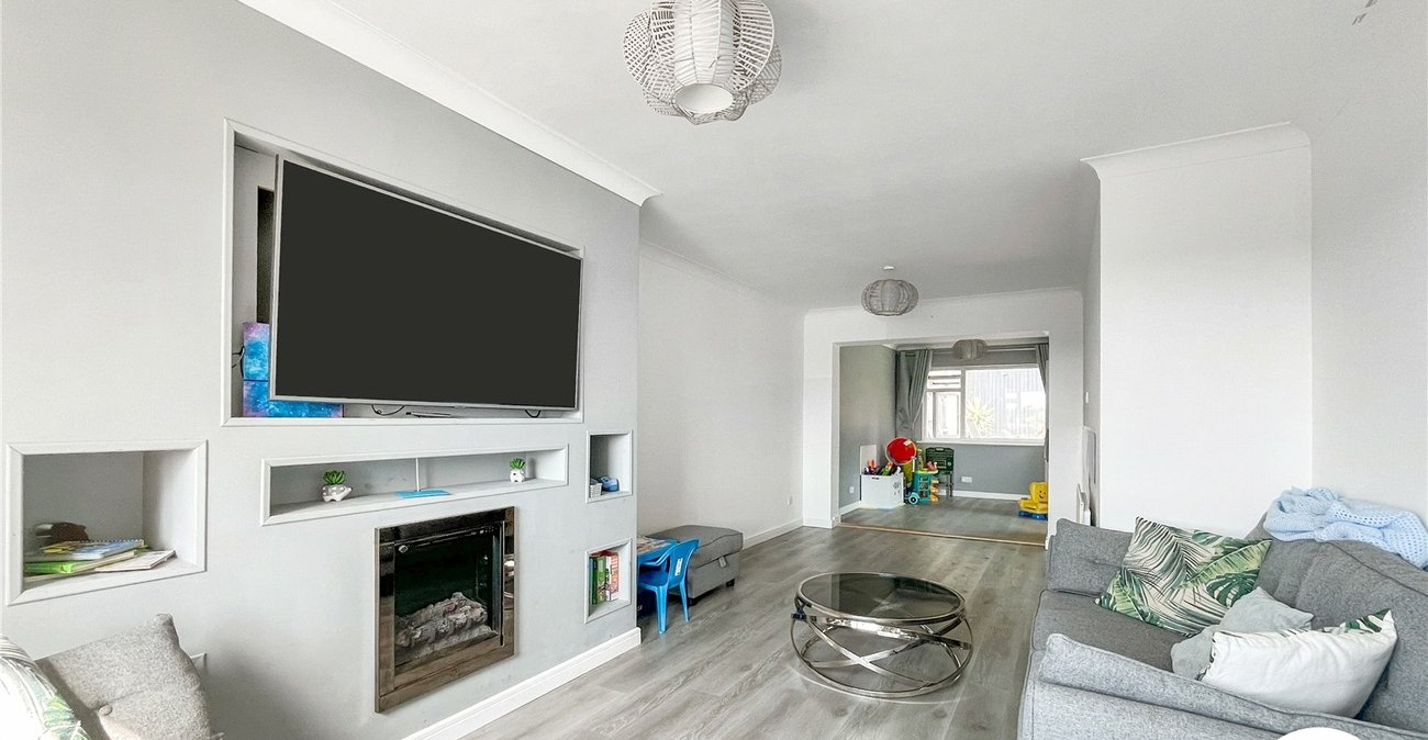 3 bedroom house for sale in Sittingbourne | Robinson Michael & Jackson