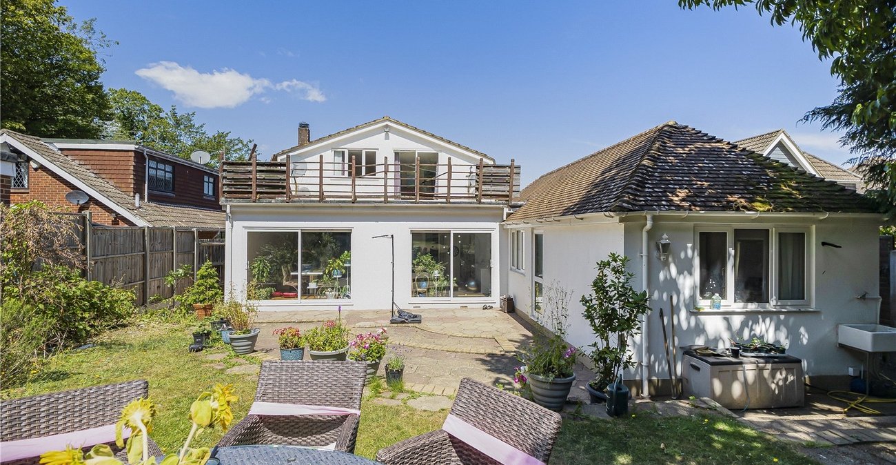 6 bedroom house for sale in Wigmore | Robinson Michael & Jackson