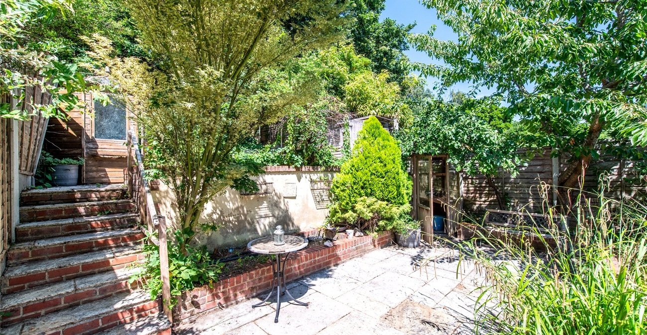 3 bedroom house for sale in Higham | Robinson Michael & Jackson