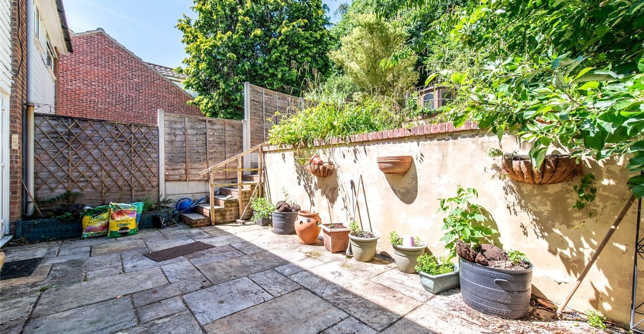 3 bedroom house for sale in Higham | Robinson Michael & Jackson