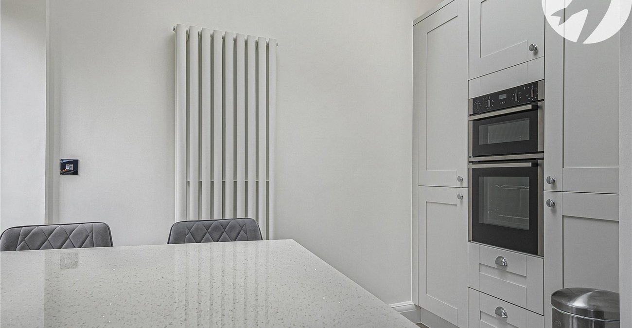 3 bedroom house for sale in Dartford | Robinson Jackson