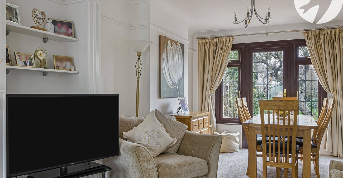 3 bedroom house for sale in Dartford | Robinson Jackson