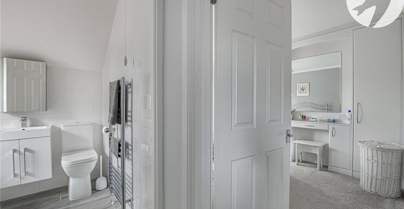 3 bedroom house for sale in Dartford | Robinson Jackson