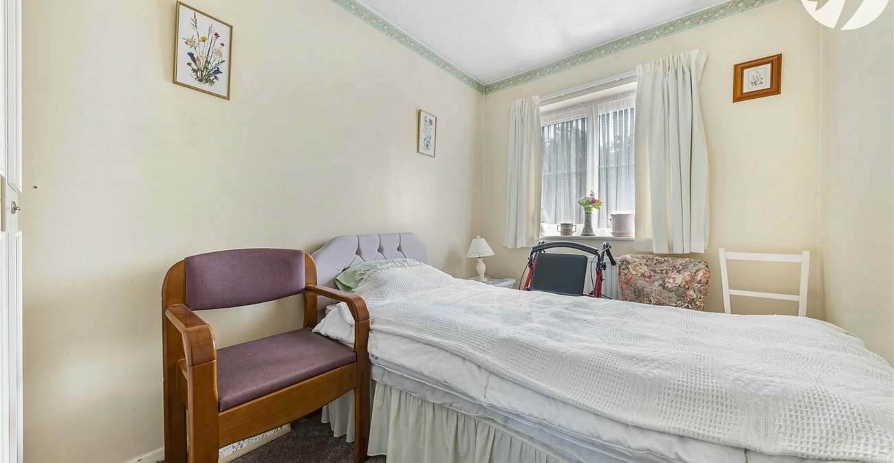 2 bedroom house for sale in Dartford | Robinson Jackson