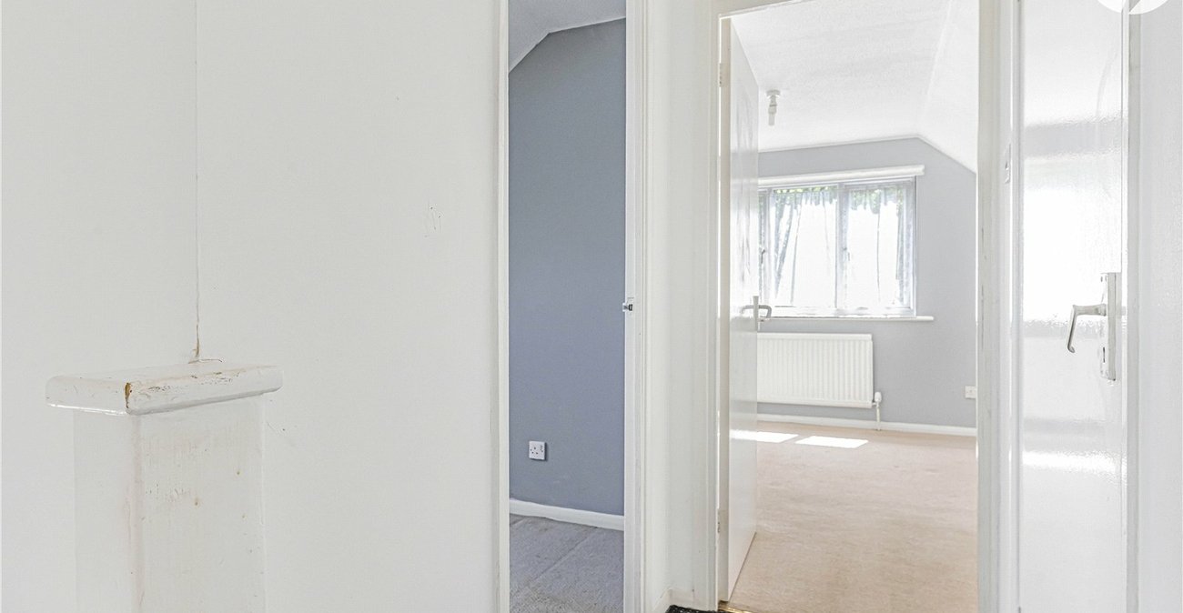 2 bedroom house for sale in Dartford | Robinson Jackson