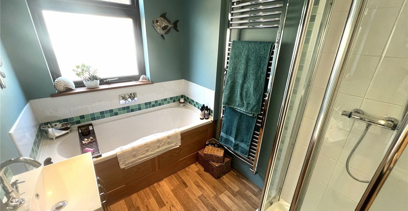 3 bedroom house for sale in Welling | Robinson Jackson