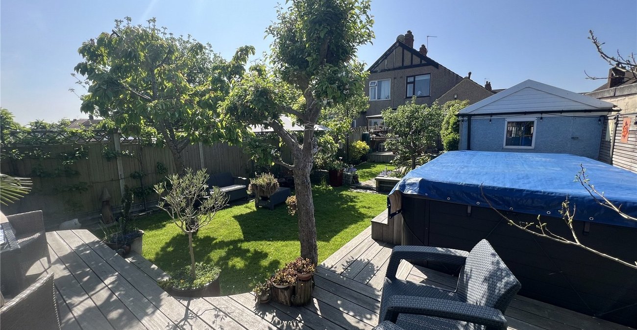 3 bedroom house for sale in Welling | Robinson Jackson