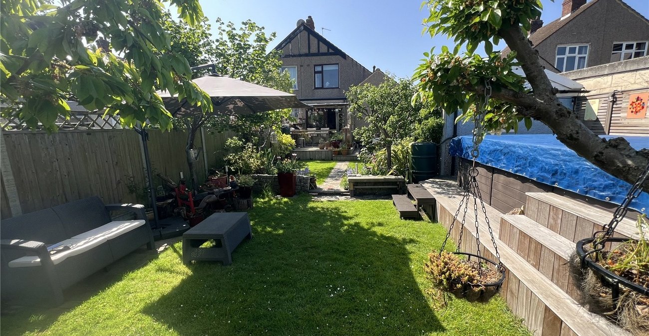 3 bedroom house for sale in Welling | Robinson Jackson