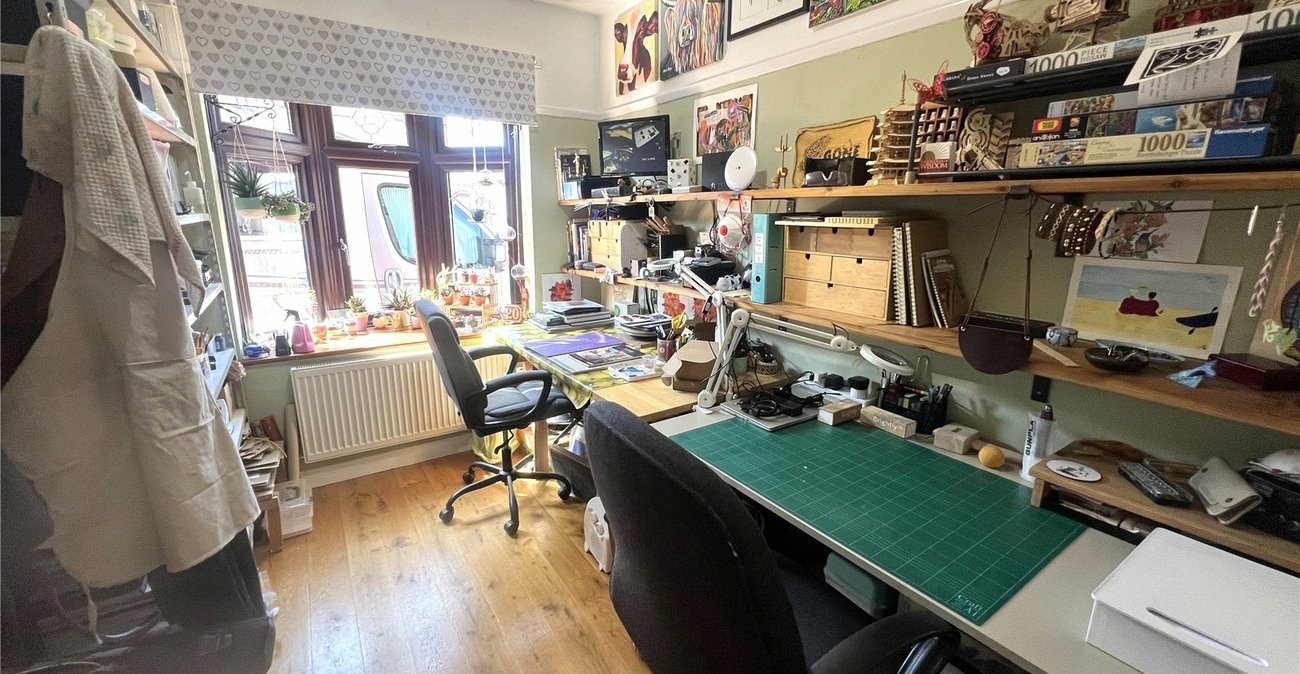 3 bedroom house for sale in Welling | Robinson Jackson