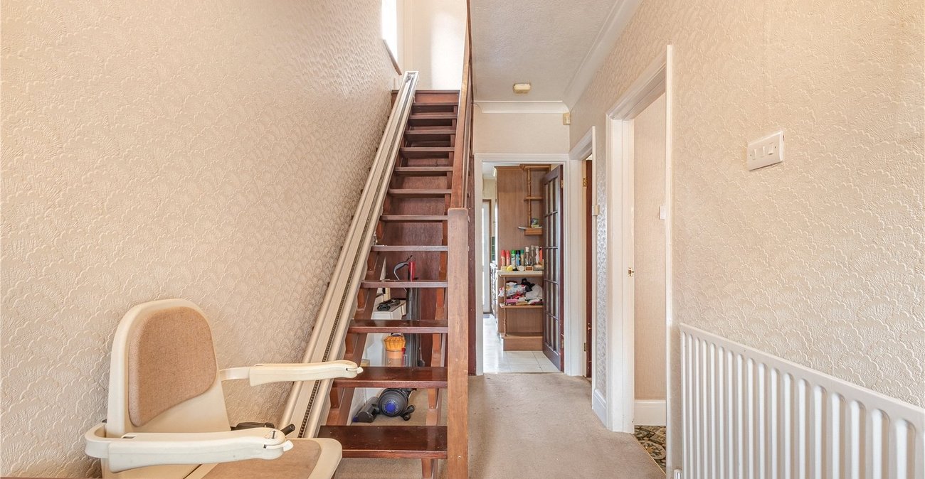 3 bedroom house for sale in Welling | Robinson Jackson