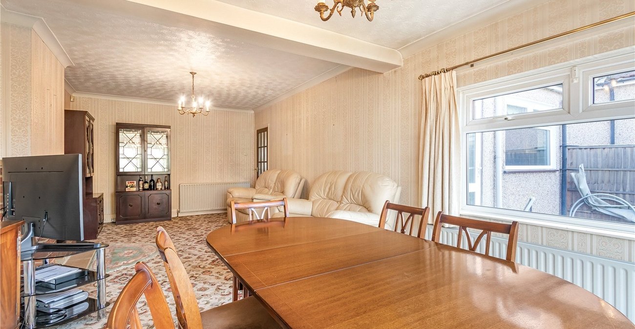 3 bedroom house for sale in Welling | Robinson Jackson