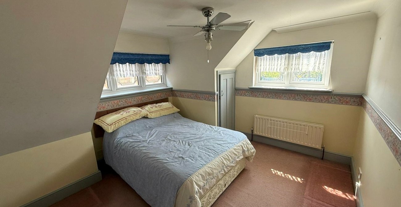 3 bedroom house for sale in Old Watling Street | Robinson Michael & Jackson