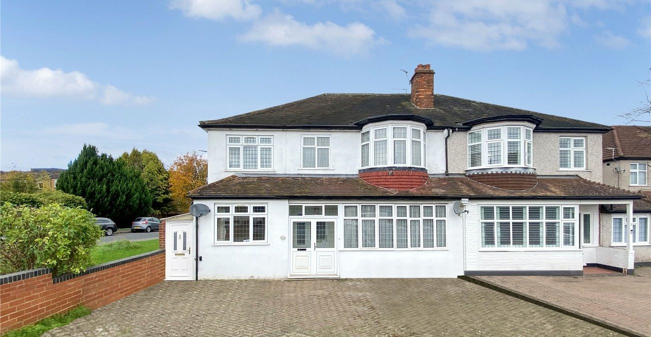 6 bedroom house for sale in Sidcup | Robinson Jackson