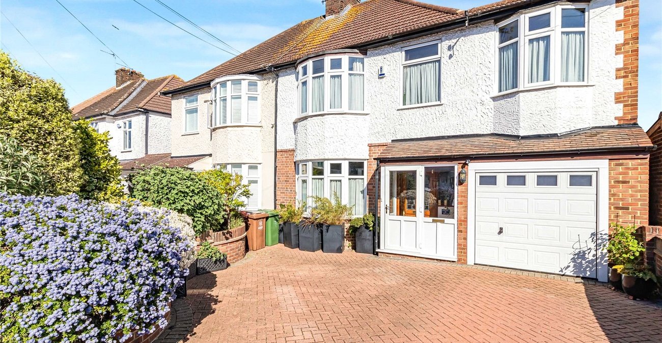 4 bedroom house for sale in South Welling | Robinson Jackson