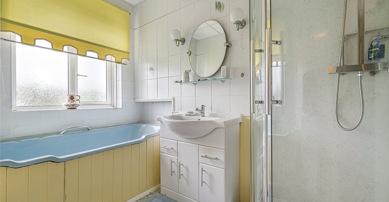 3 bedroom house for sale in Welling | Robinson Jackson