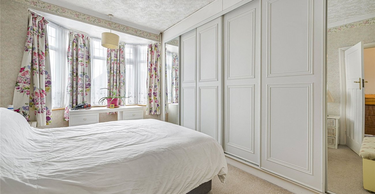 3 bedroom house for sale in Welling | Robinson Jackson