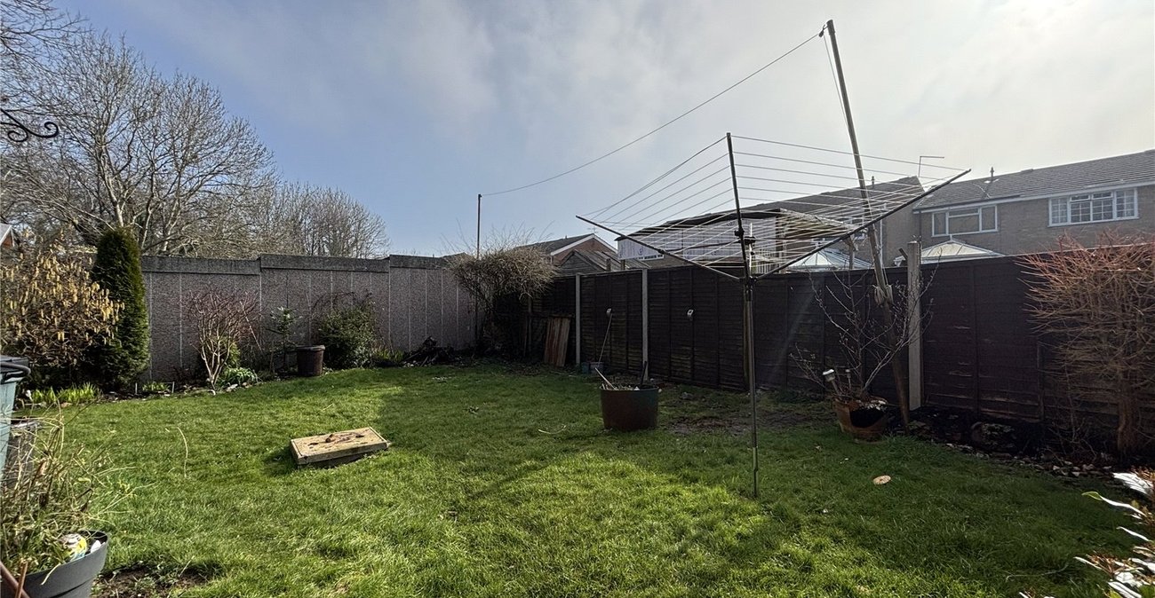 2 bedroom property for sale in Chatham | Robinson Michael & Jackson