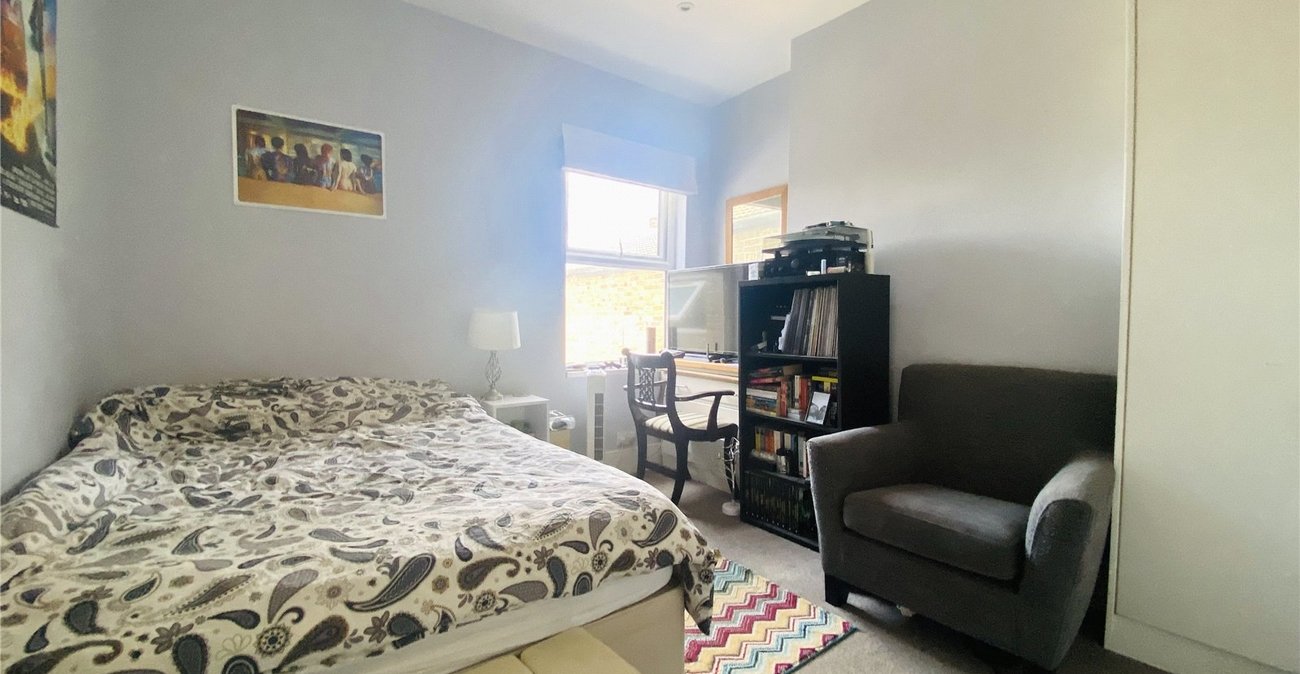 2 bedroom property for sale in Catford | Robinson Jackson
