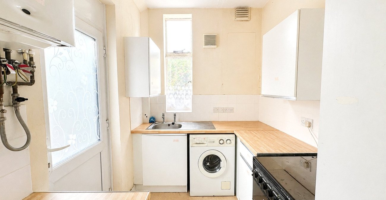 3 bedroom house for sale in Catford | Robinson Jackson