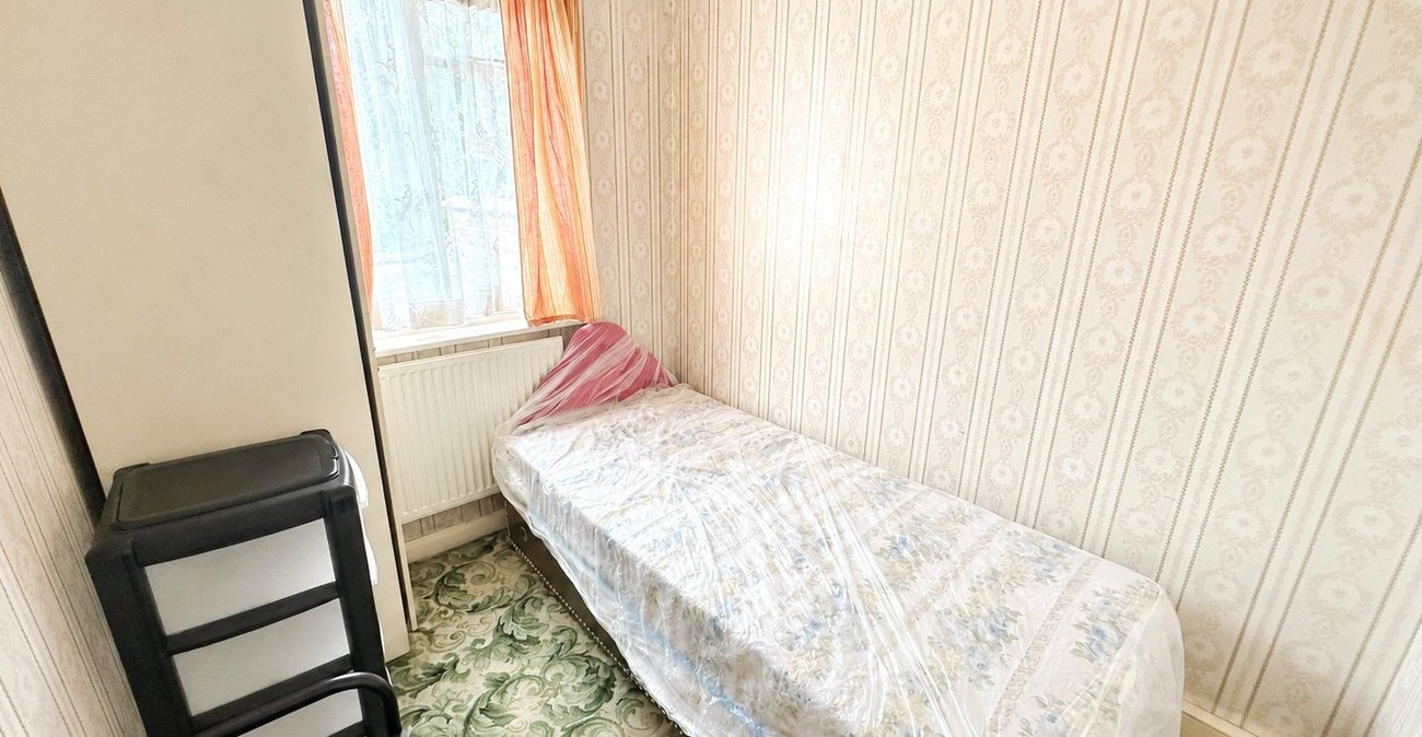 3 bedroom house for sale in Catford | Robinson Jackson